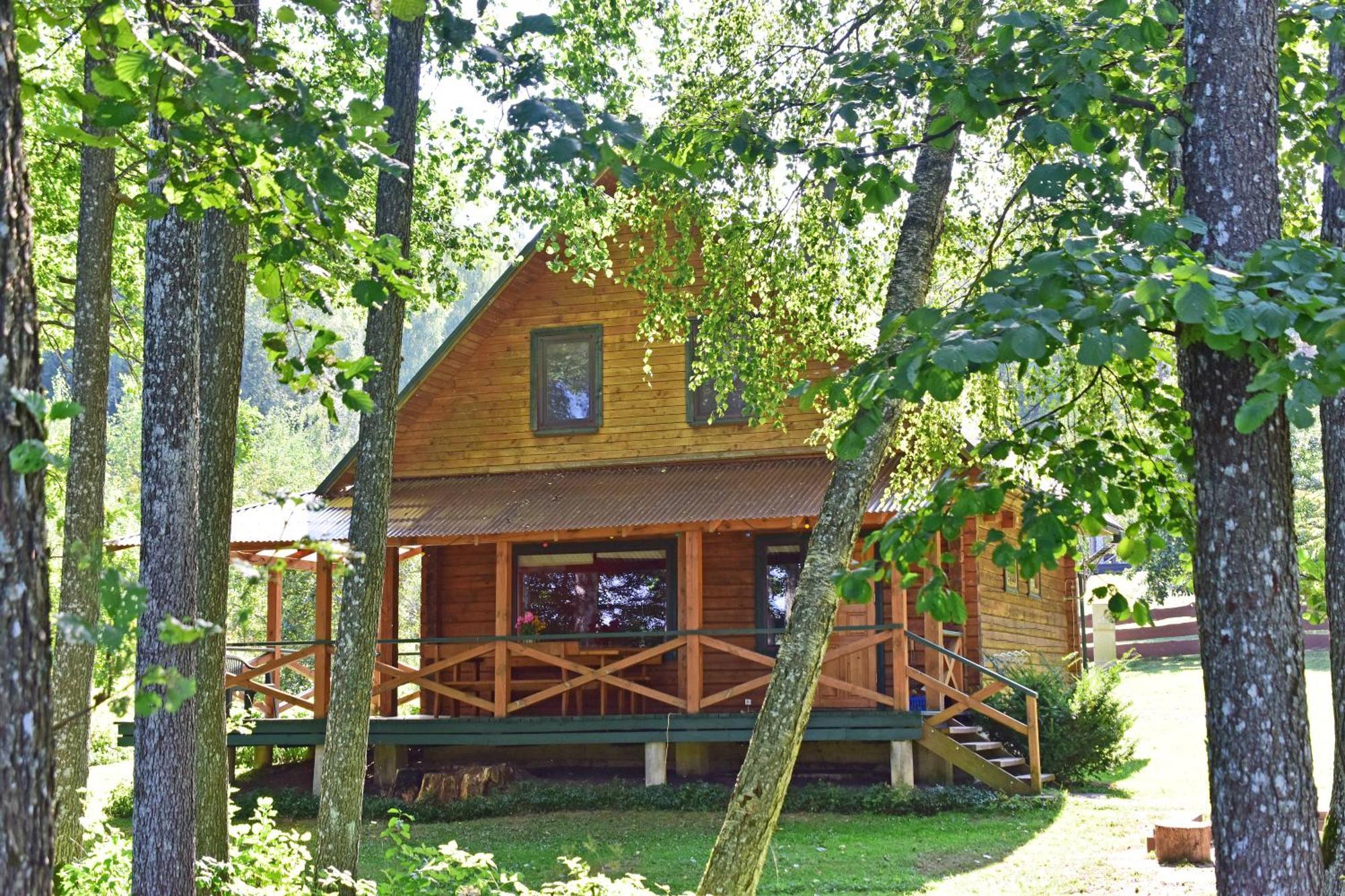 Azuluokesos Sodyba Moletai Exterior photo